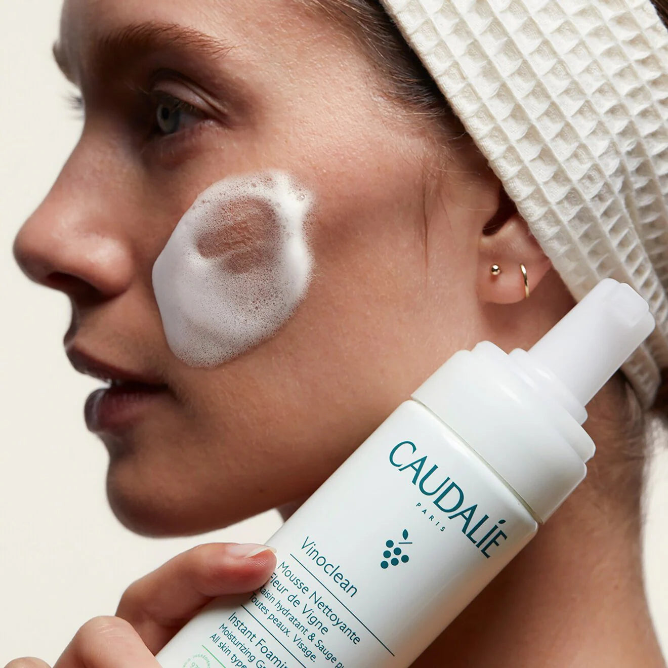 Instant Foaming Cleanser