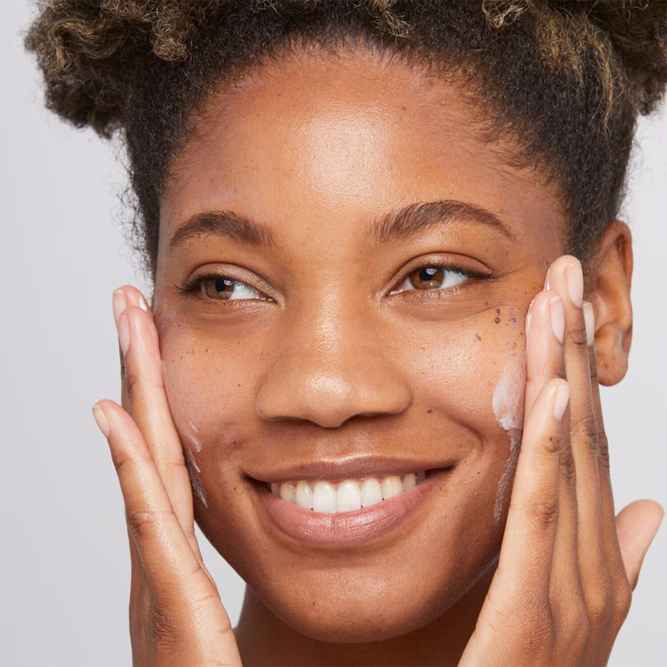 Skin Smoothing Cream Moisturizer