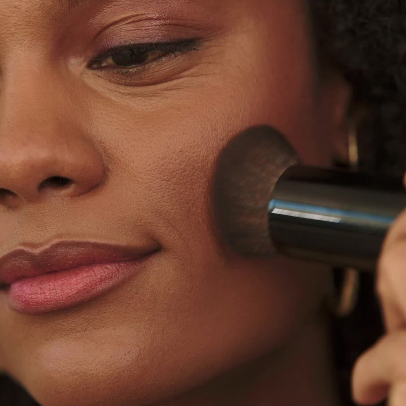 The Big Buffing Bronzer Brush