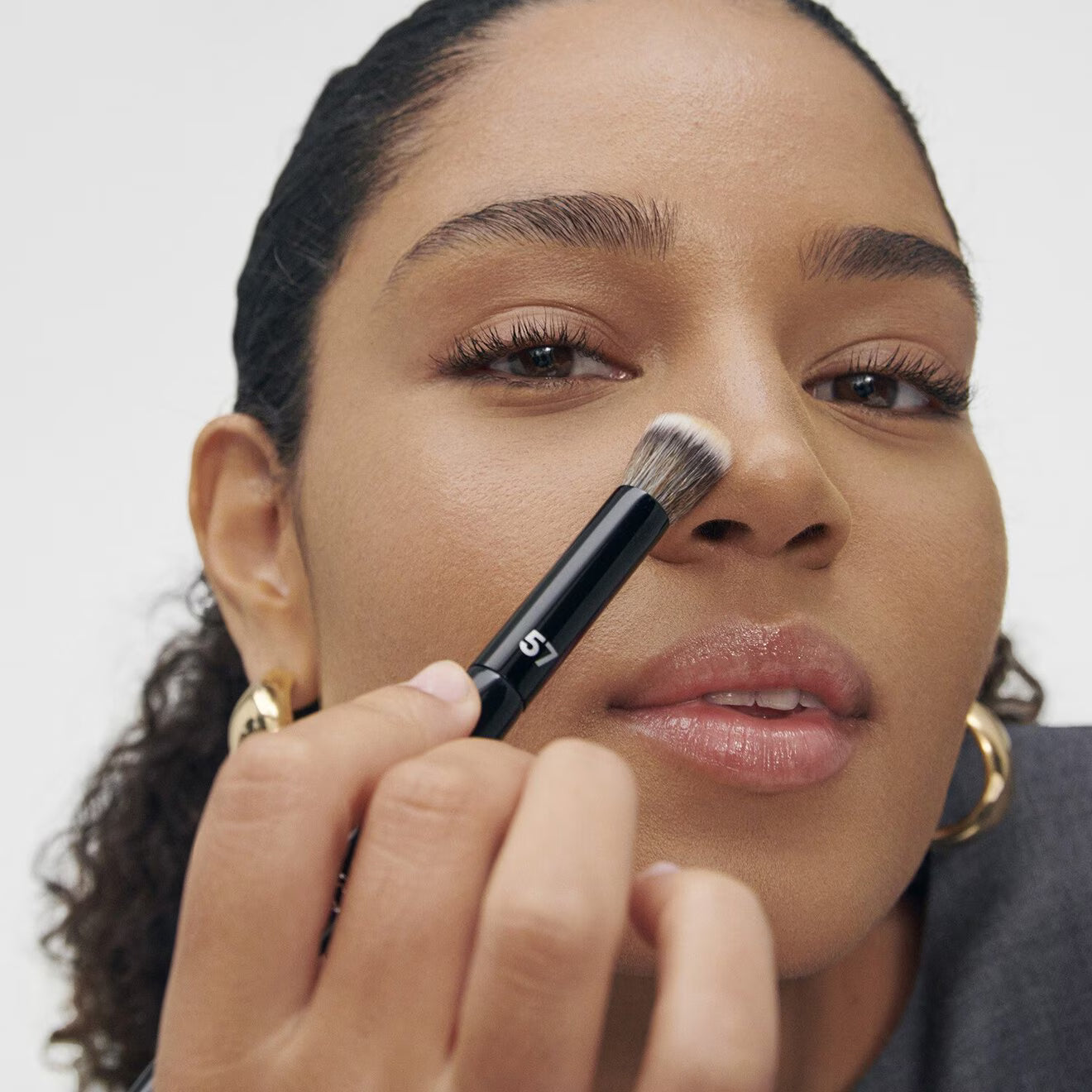 Professional brush Pro Concealer Brush #57