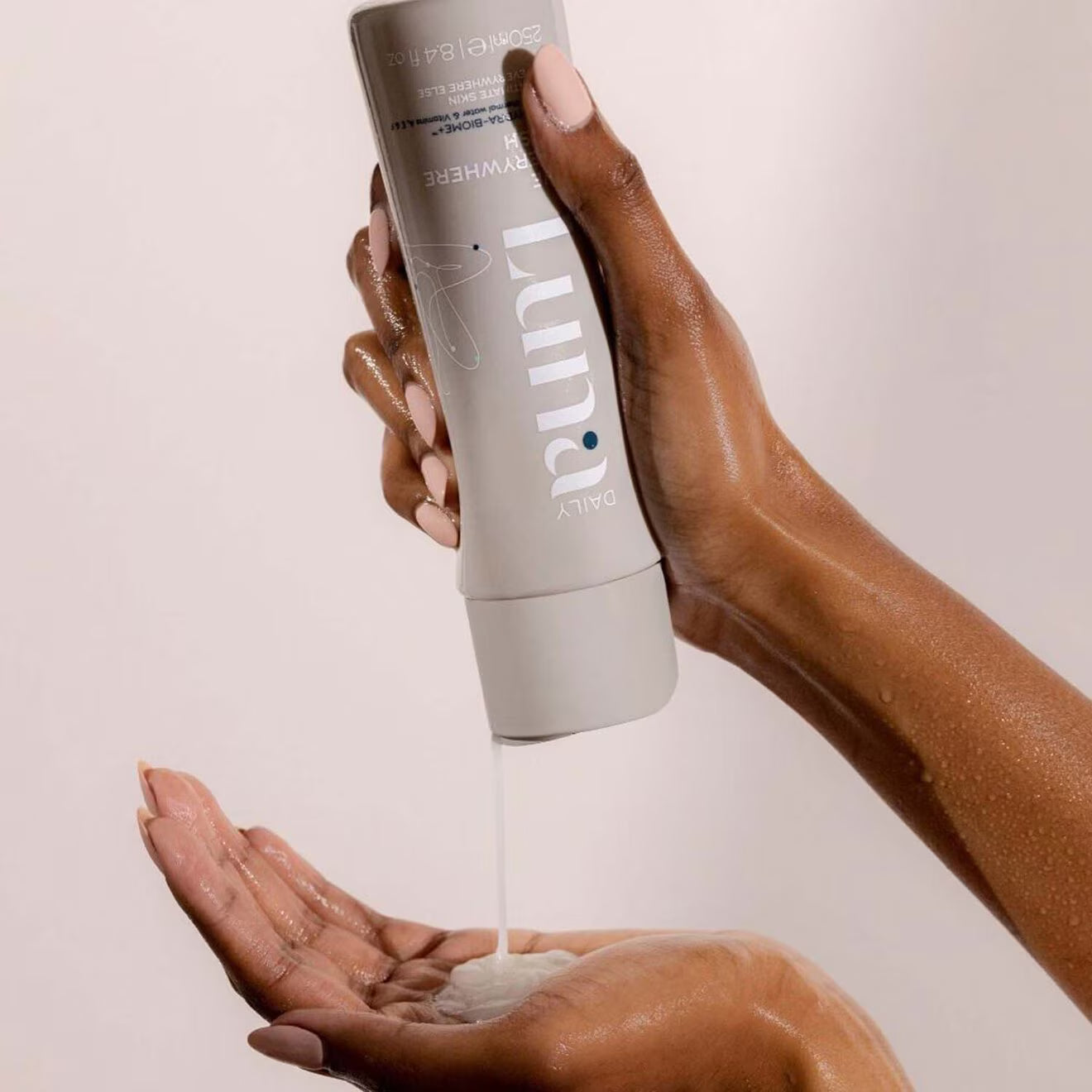 The Everywhere pH Balanced Wash - With Prebiotics + Vitamins C & E