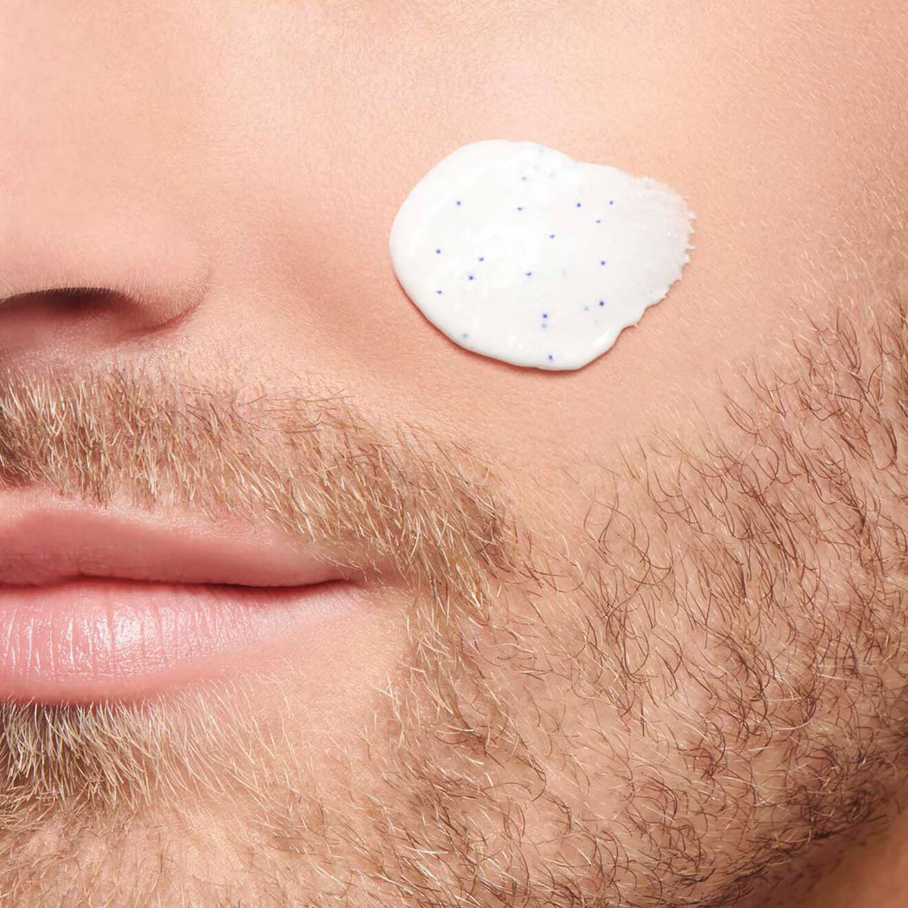 ClarinsMen 2 in 1 Exfoliating Cleanser