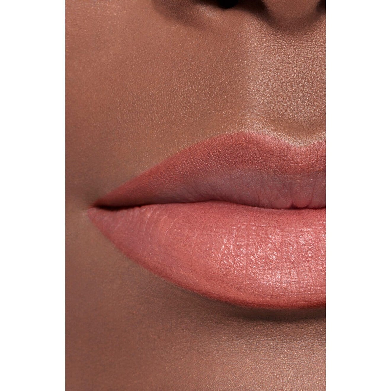 CHANEL LE CRAYON LÈVRES PRECISION LIP-DEFINING PENCIL