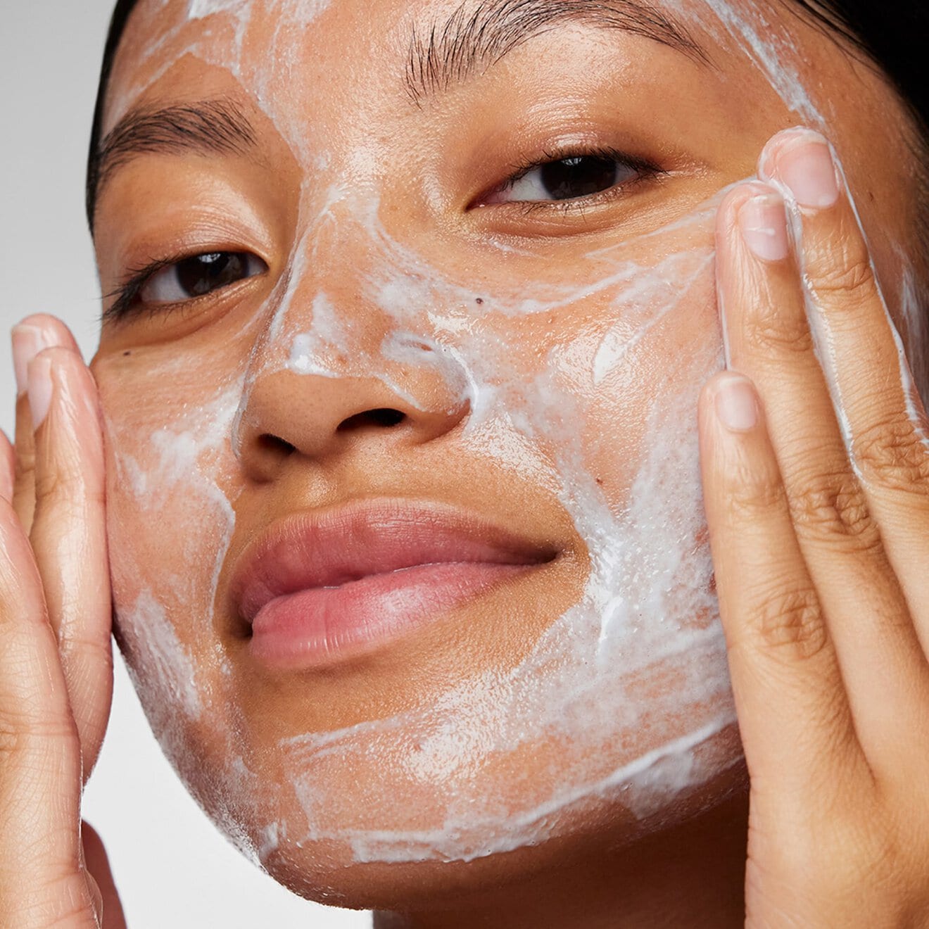 Magnetic[+] Afterglow Cleanser