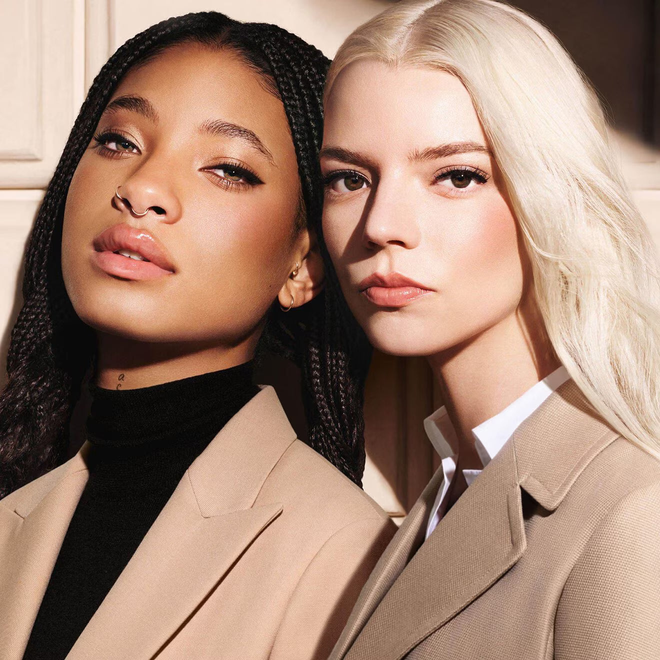Forever Nude Radiant Filter Blurring Setting Powder